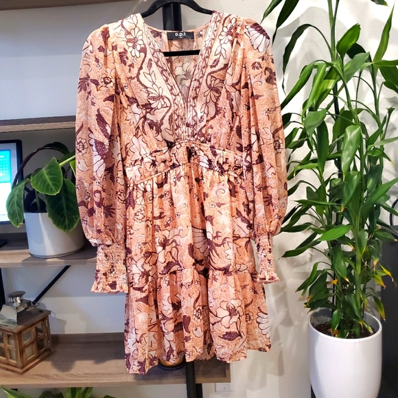 💎O.P.T Long Sleeve Bohemian Pink & Gold Mini Dress - Picture 4 of 8